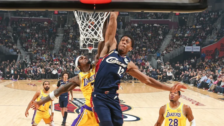 cleveland cavaliers vs lakers match player stats: Full Player Performance Analysis